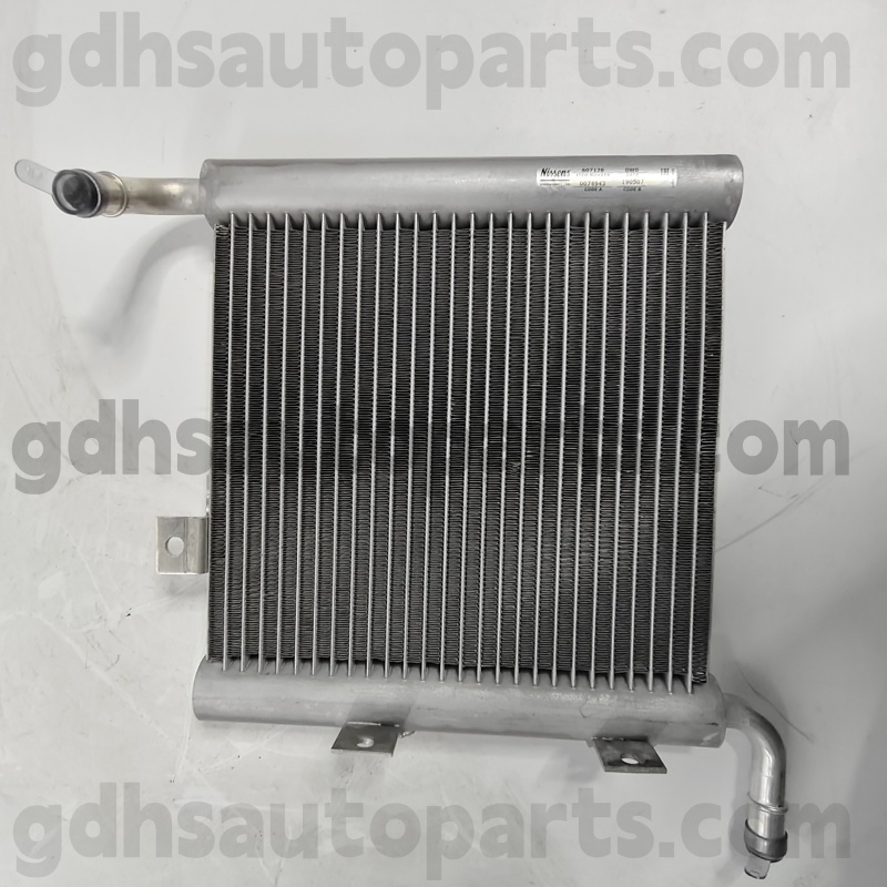 607176 Nissens Radiator Assembly para sa Range Rover Velar OE no. LR140296