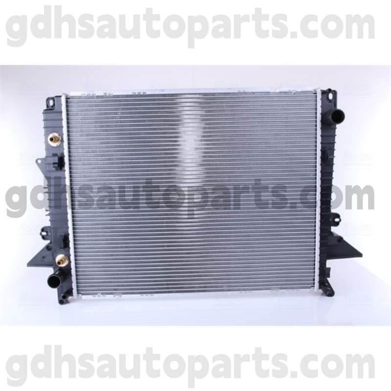 64321a Nissens Radiator para sa Discovery OE no. LR021778