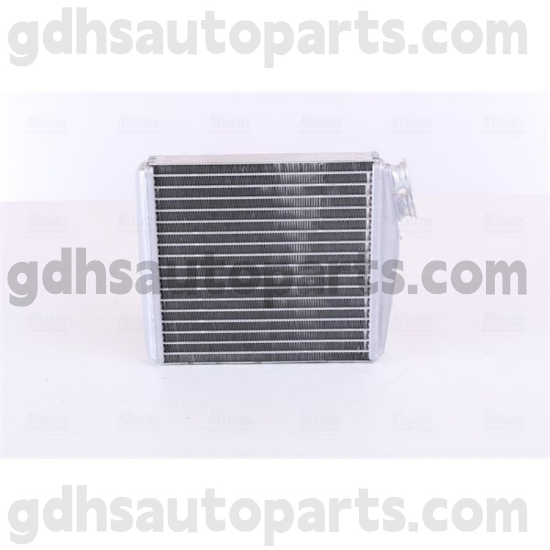 73645 Radiator ni Nissen para sa Evoque, Freelander OE no. LR002632